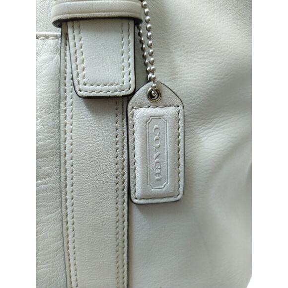 Coach Legacy White Leather Double Handle Zipper Closure Tote Bag - Picture 4 of 13